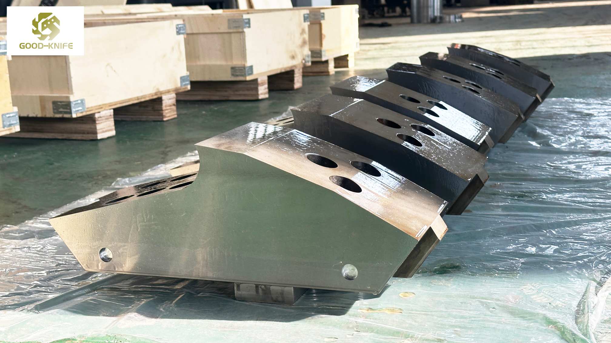 GOOD-KNIFE Split-Type Shredder Blades Completed and Officially Shipped to Japan